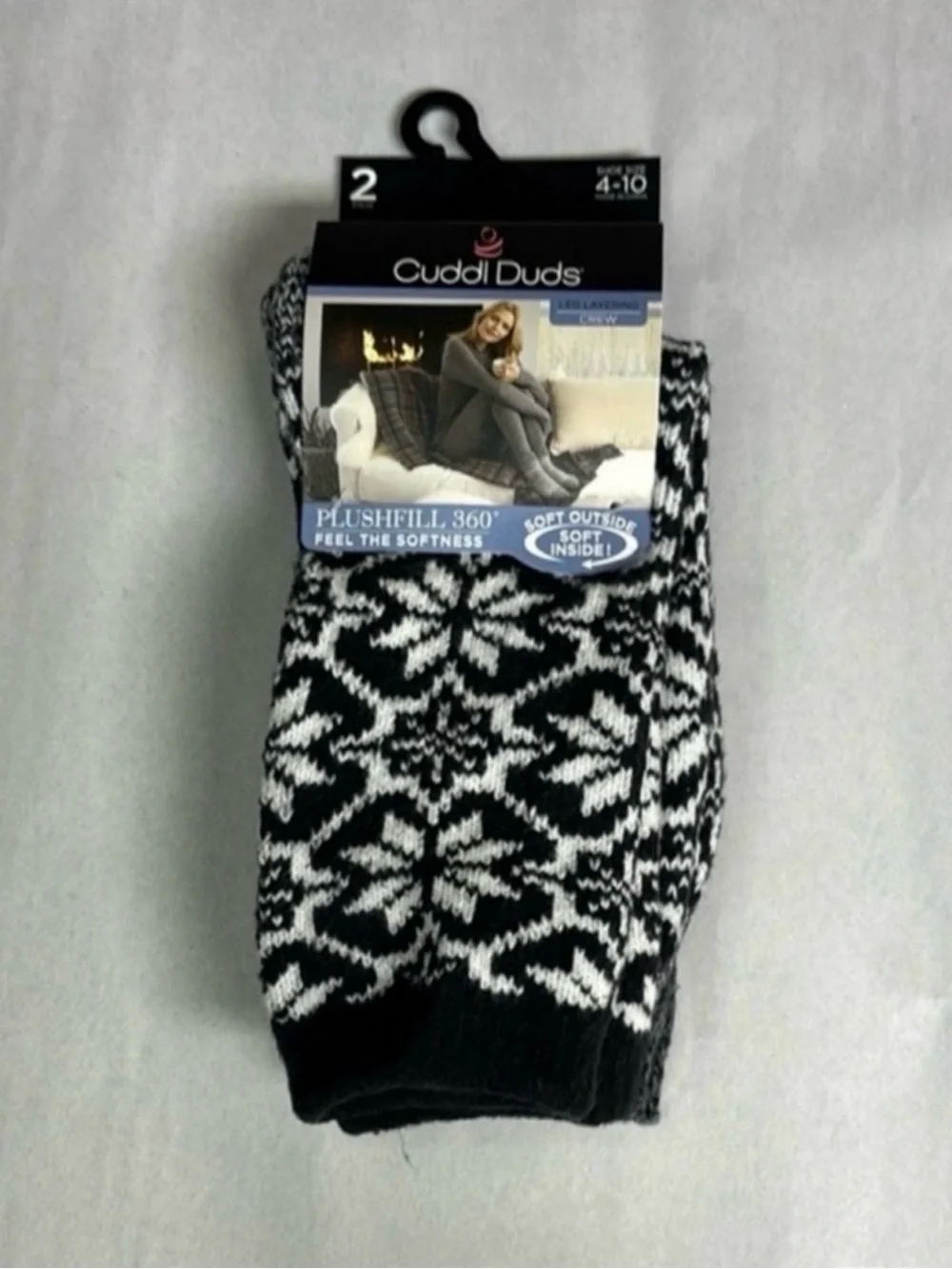 New Cuddl Duds Socks Women’s 2 Pair Black & White Soft Leg Layering Crew Casual